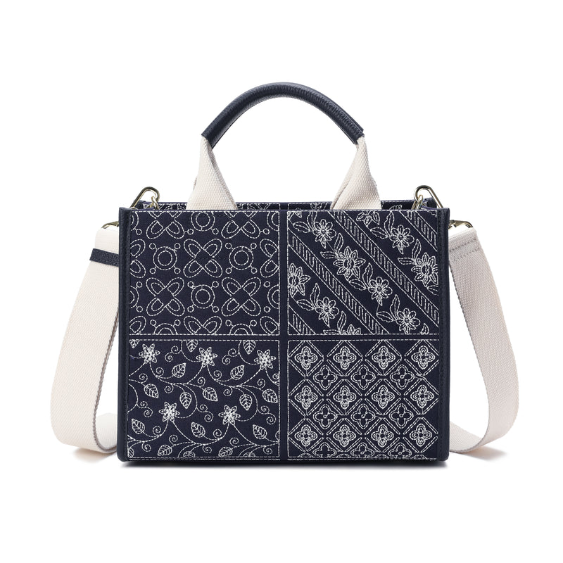 2002 Canvas - CLOSETFULLOFBAGS